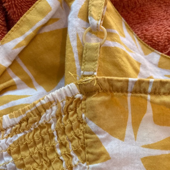 🌟🌻H&M Yellow Baby-doll Top 🌟 - Picture 11 of 12